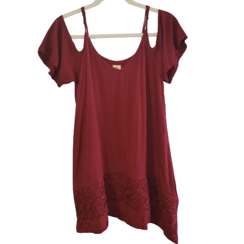 O'Neill cold shoulder dress